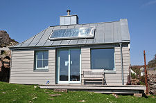 Modern Cottage in Camusterrach